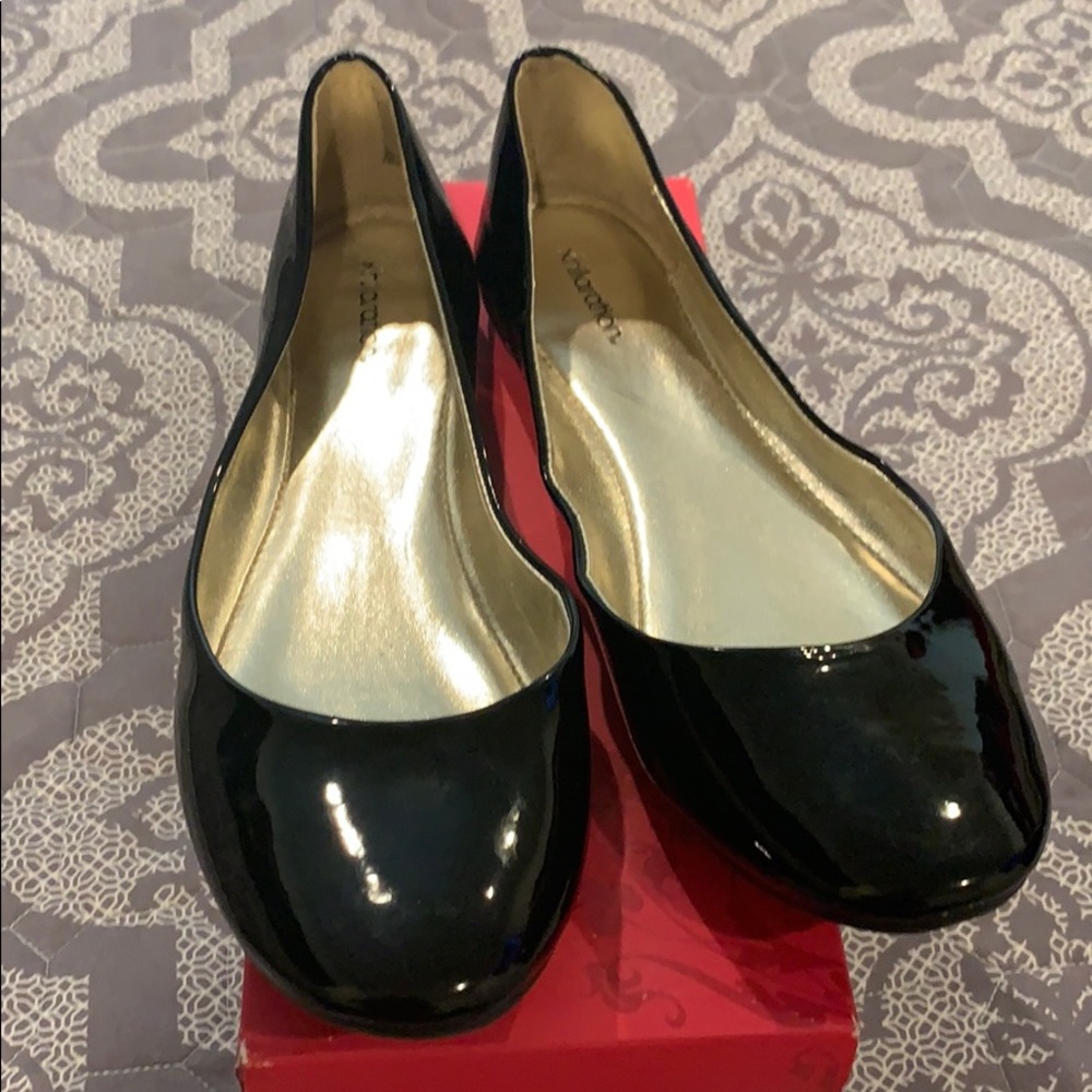 Black Flats